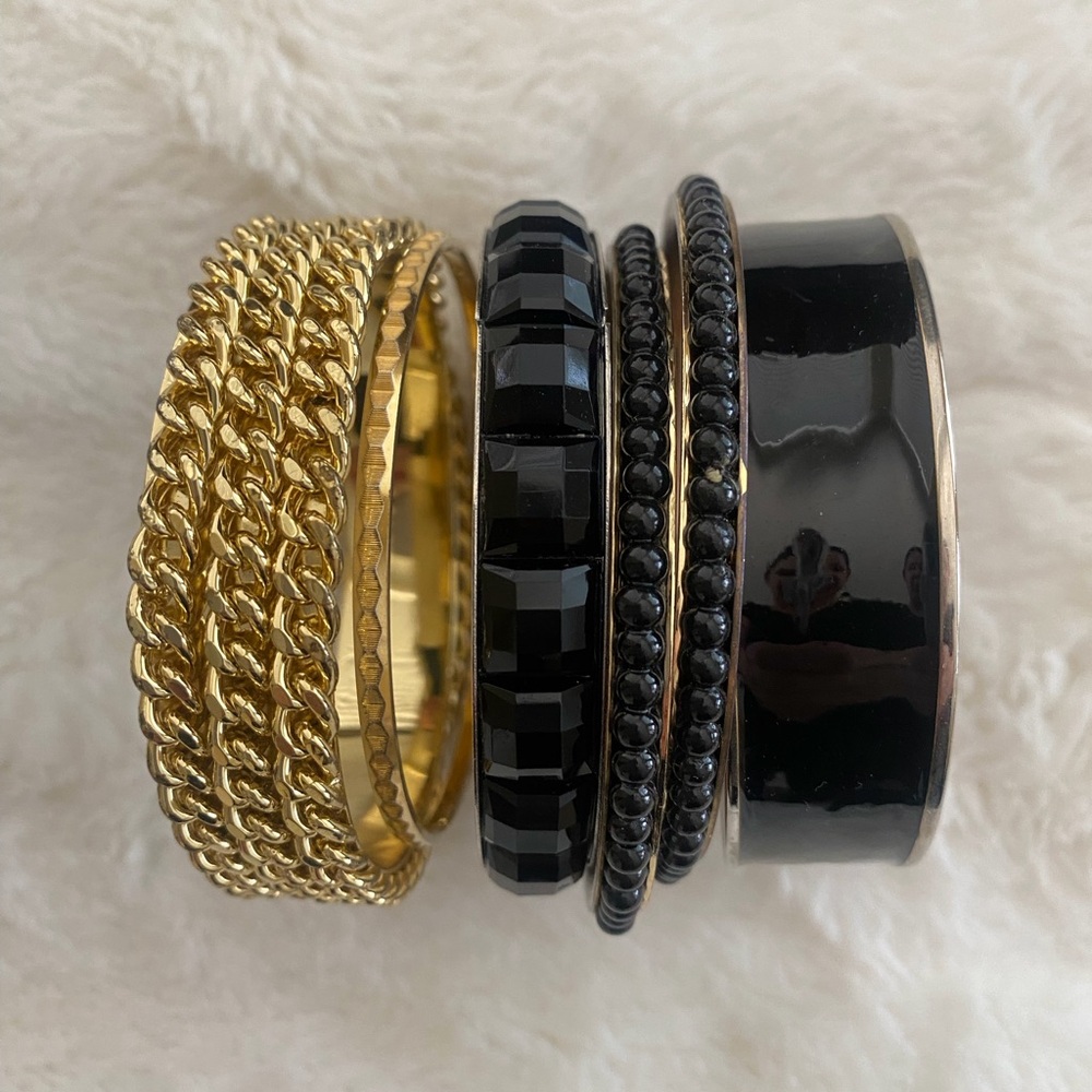 Retro/Vintage Gold and Black Bangle Bracelet Set